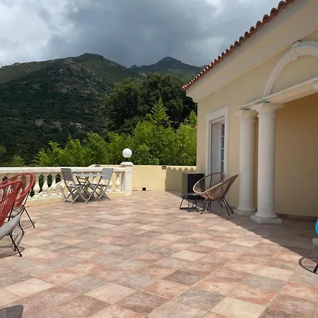לינה וארוחת בוקר Casa Di Cajucan