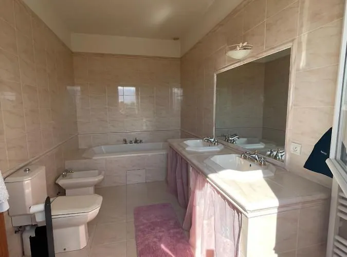 Casa Di Cajucan Bed & Breakfast