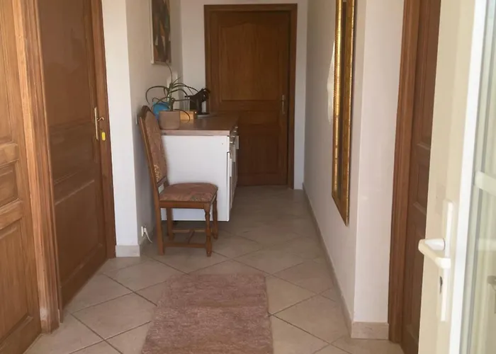 Casa Di Cajucan Bed & Breakfast 3*